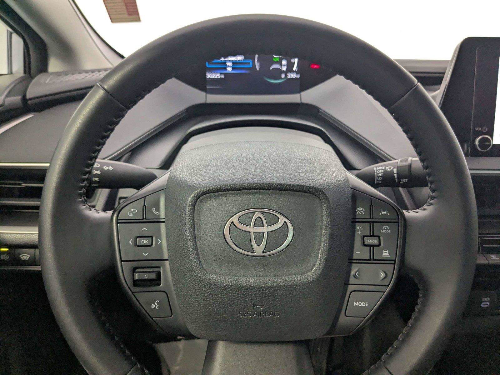 Certified 2025 Toyota Prius LE FWD image 16
