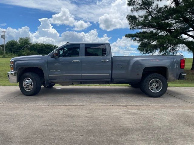 Used 2016 Chevrolet Silverado 3500 LTZ w/ Duramax Plus Package AWD/4WD image 4