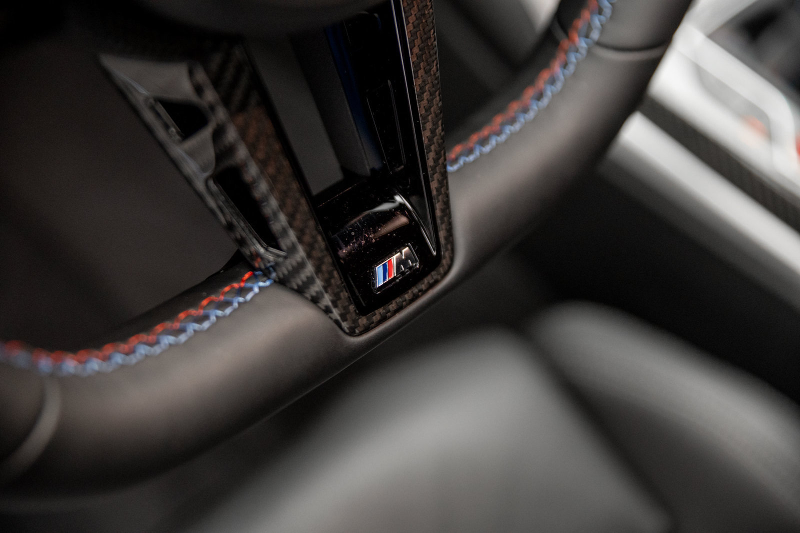 Used 2026 BMW M2 w/ Lighting Package RWD image 19