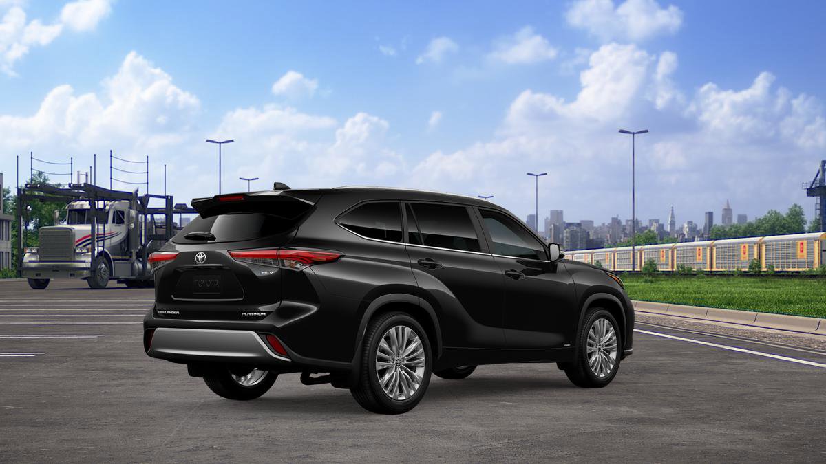 New 2026 Toyota Highlander Platinum image 12