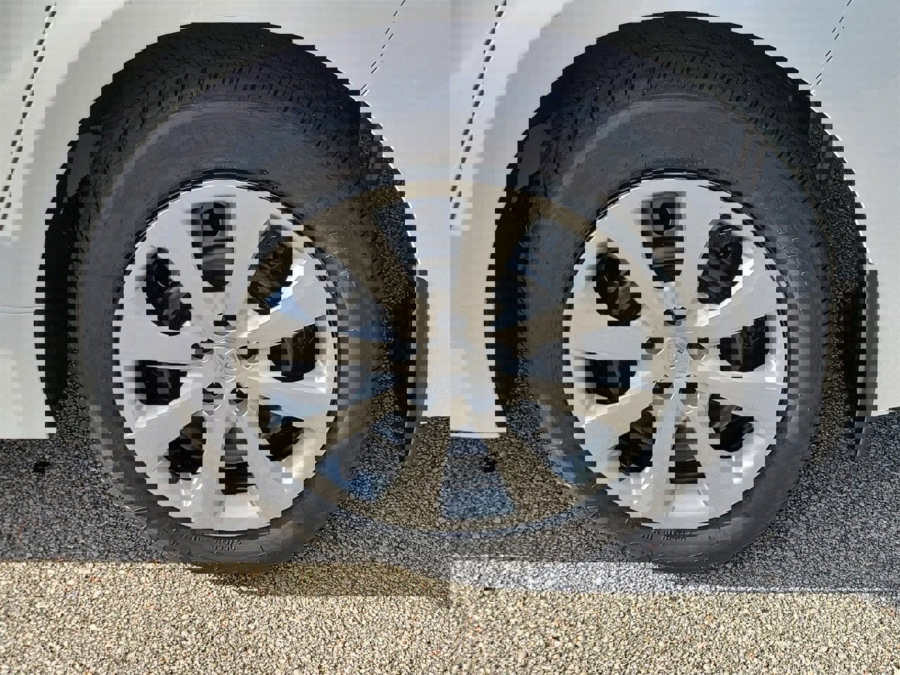 New 2026 Toyota Corolla LE image 5