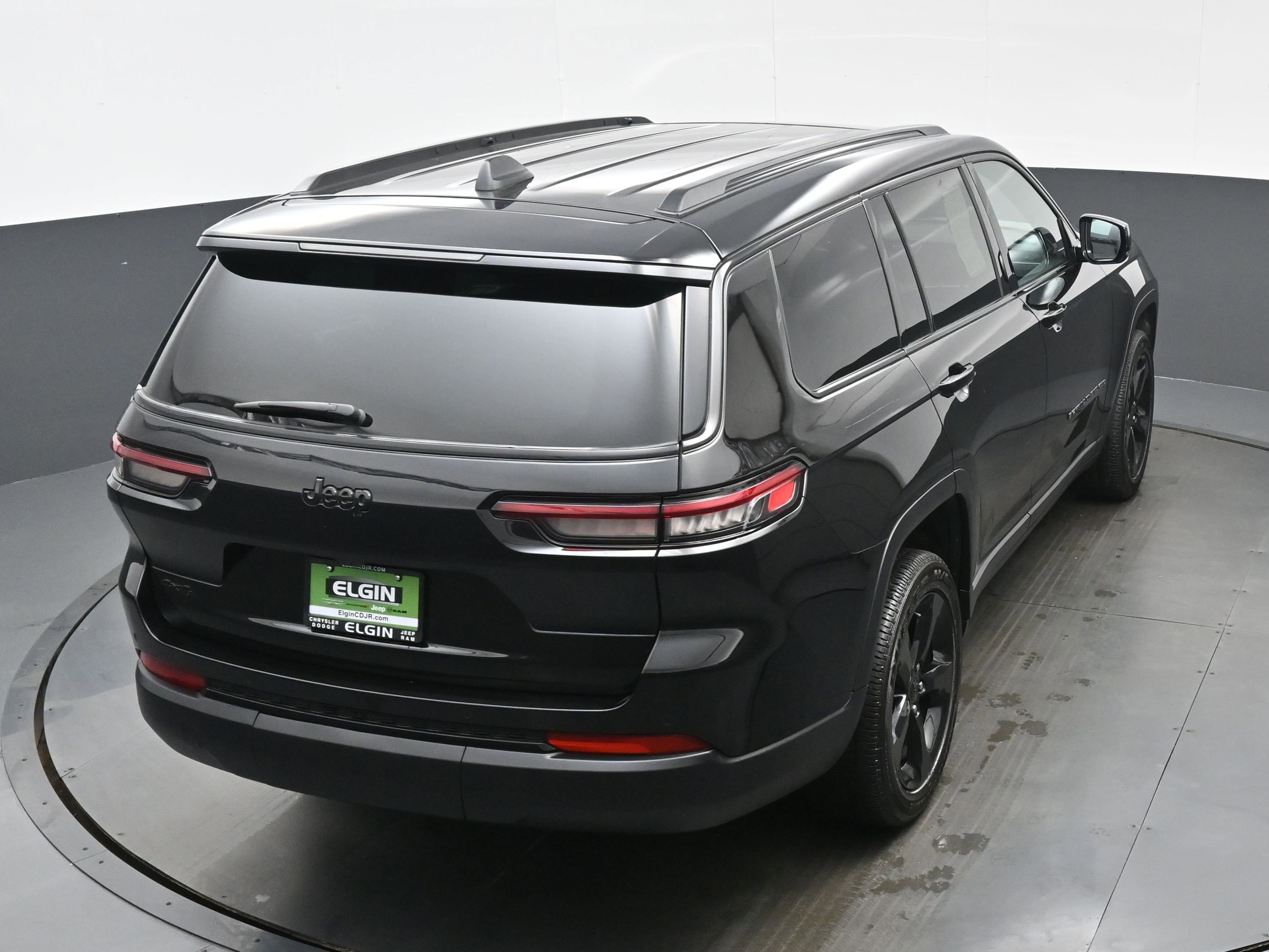 Used 2025 Jeep Grand Cherokee L Altitude image 37