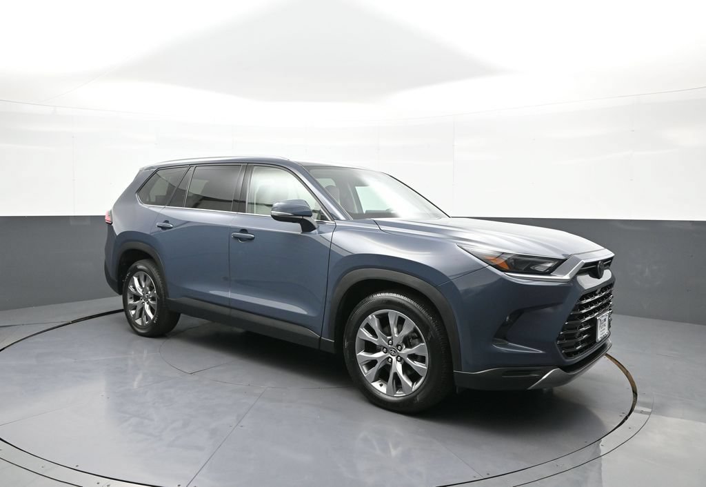 Certified 2024 Toyota Grand Highlander AWD image 4