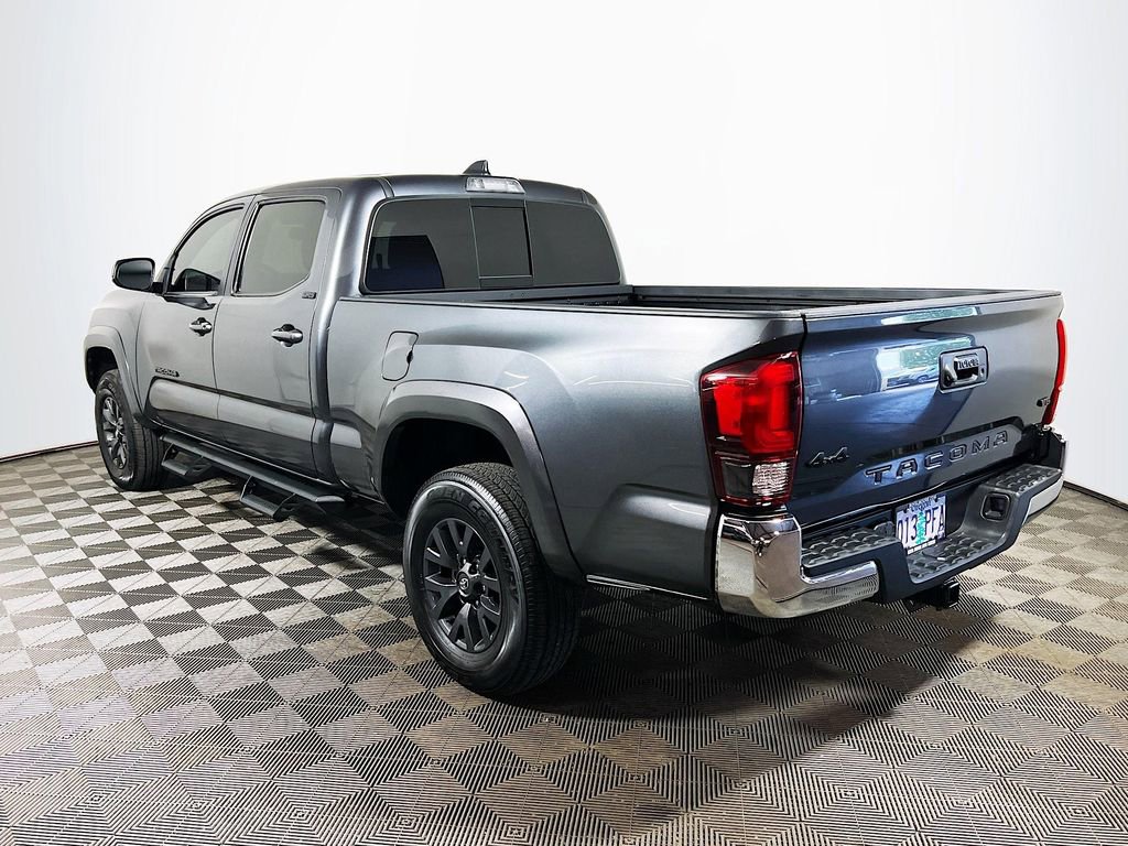 Certified 2023 Toyota Tacoma SR5 w/ Black Out Package (TMS) AWD/4WD image 6