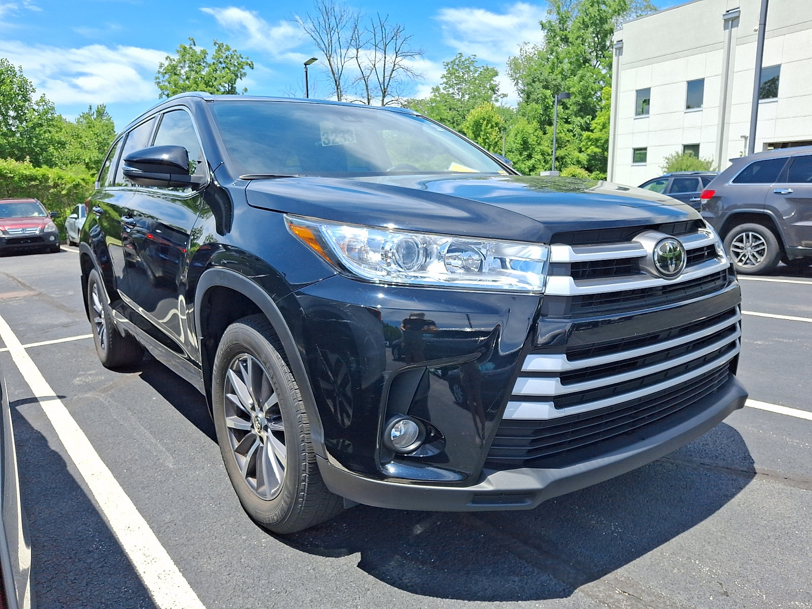 Used 2017 Toyota Highlander XLE