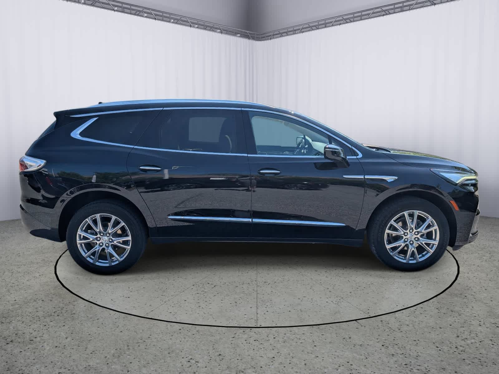 Certified 2023 Buick Enclave Premium w/ Experience Buick Package AWD/4WD image 2