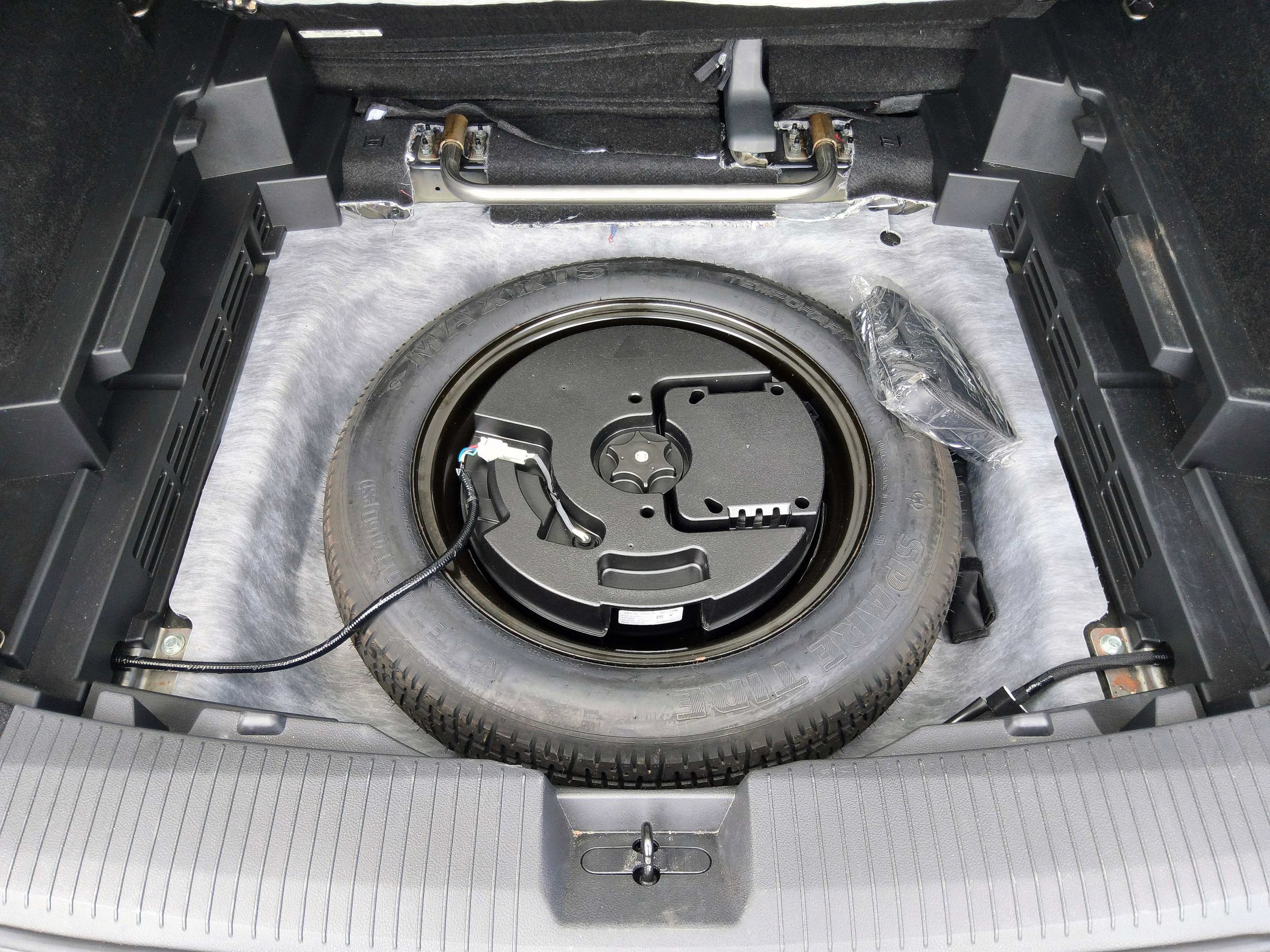 Used 2024 Nissan Rogue SV FWD image 54
