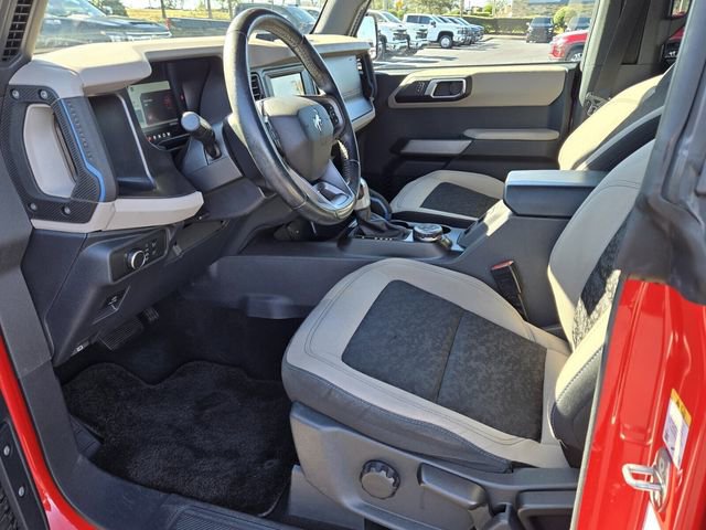 Used 2022 Ford Bronco Wildtrak image 11