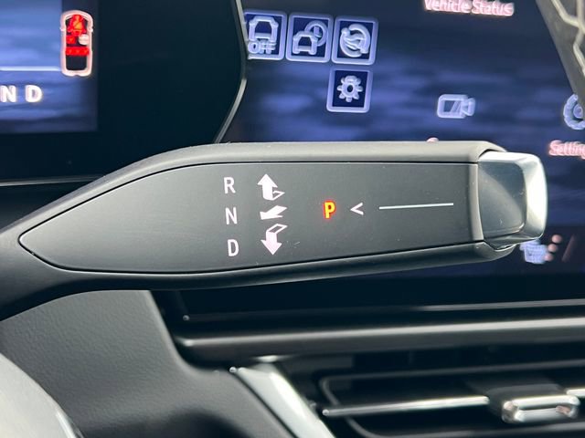 New 2026 Chevrolet Equinox EV LT FWD image 25