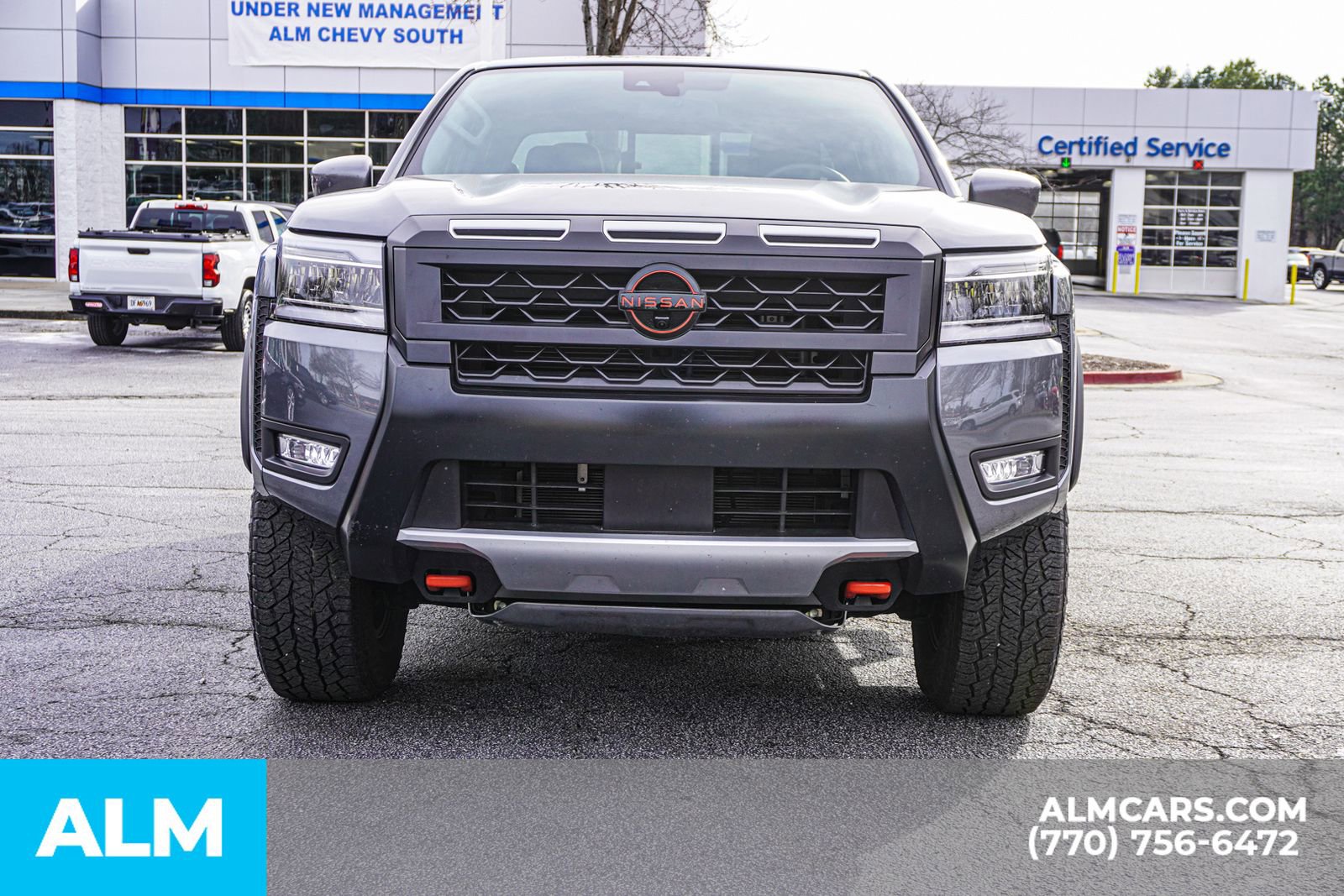 Used 2025 Nissan Frontier PRO-4X w/ Pro Convenience Package image 11