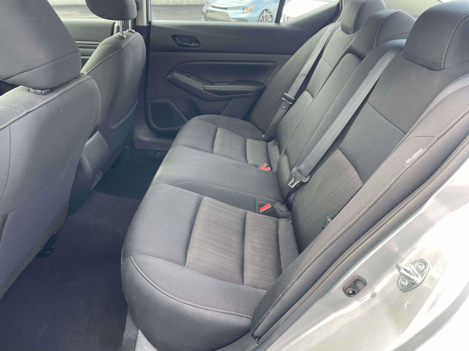 Used 2024 Nissan Altima 2.5 SV image 6