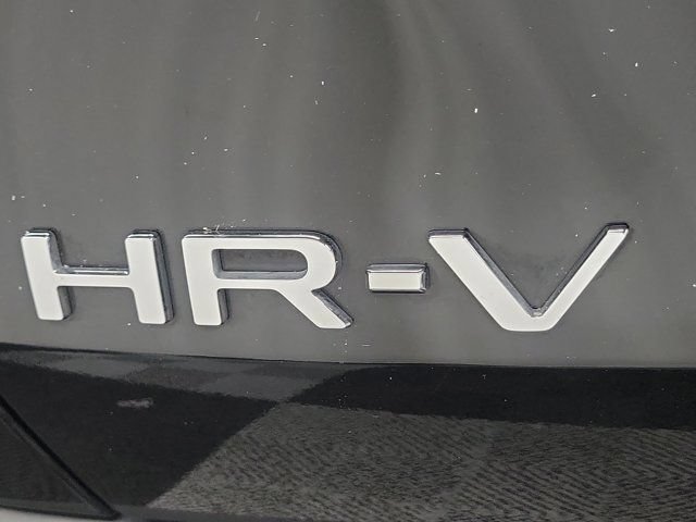 Used 2025 Honda HR-V LX image 9