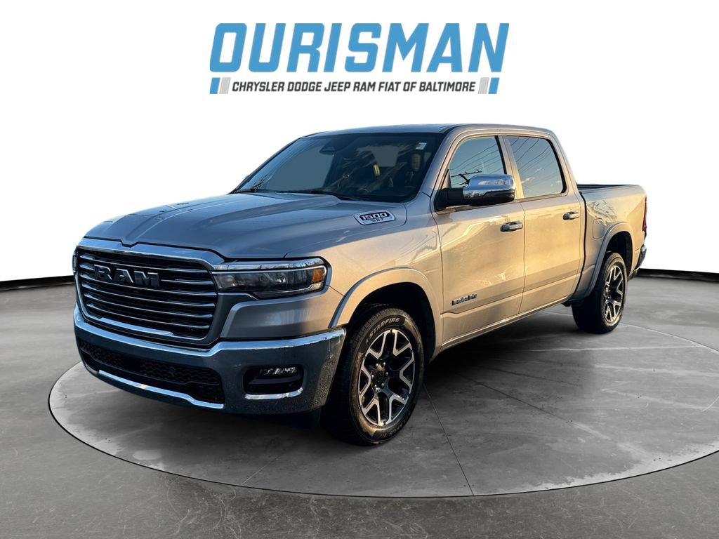 Used 2025 RAM 1500 Laramie AWD/4WD image 2