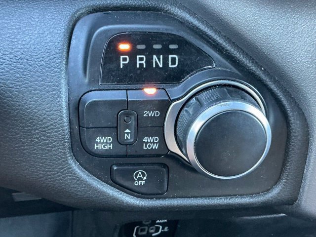 Used 2023 RAM 1500 Big Horn AWD/4WD image 30