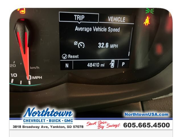 Used 2022 Chevrolet Trax LT w/ LT Convenience Package AWD/4WD image 16