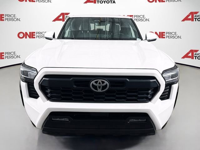 Certified 2024 Toyota Tacoma TRD Off-Road w/ TRD Off Road Upgrade Package AWD/4WD video 3