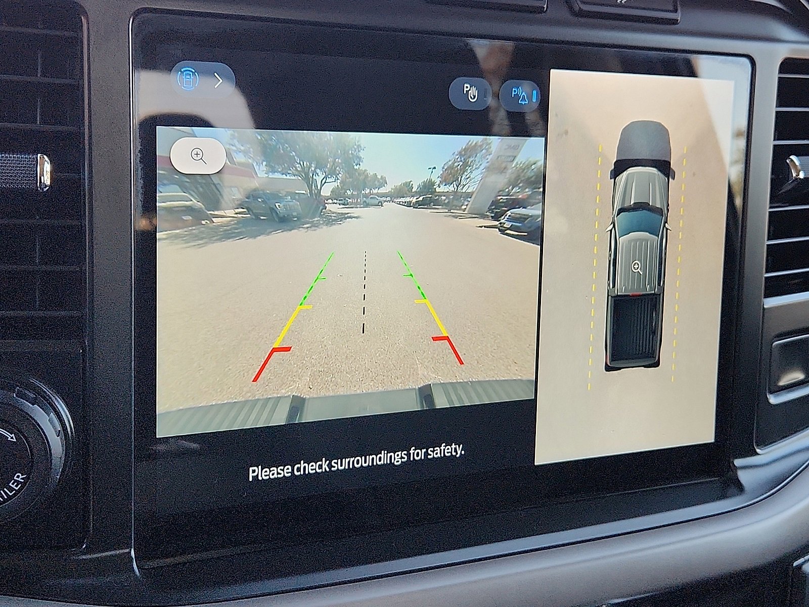 Used 2024 Ford F150 XLT w/ Mobile Office Package image 19