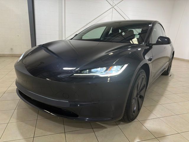 Used 2026 Tesla Model 3 RWD image 2