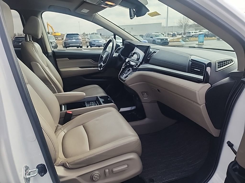 Certified 2023 Honda Odyssey Touring image 32