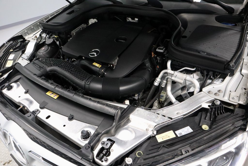 Used 2020 Mercedes-Benz GLC 300 GLC 300 image 18