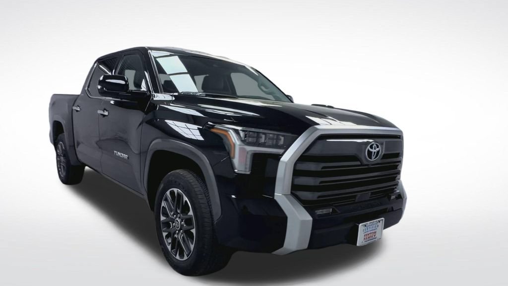 Used 2024 Toyota Tundra Limited AWD/4WD image 2