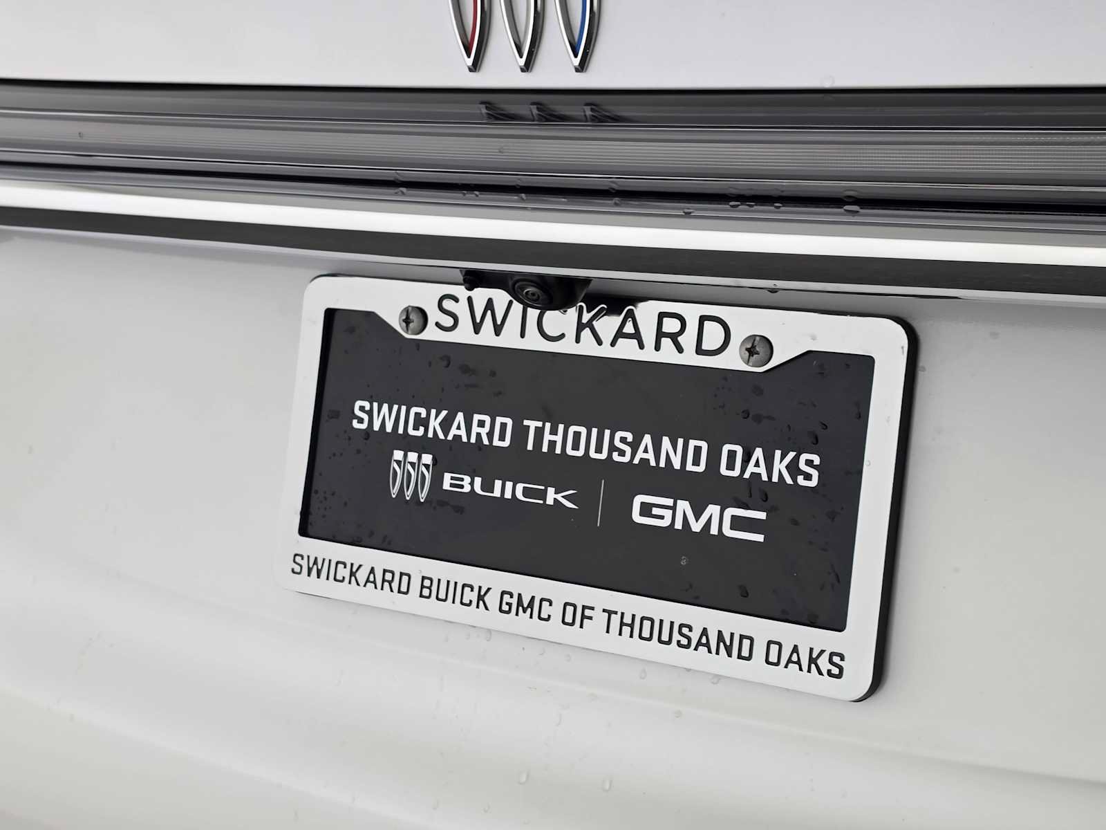 Used 2025 Buick Enclave Avenir w/ Super Cruise Package FWD image 14