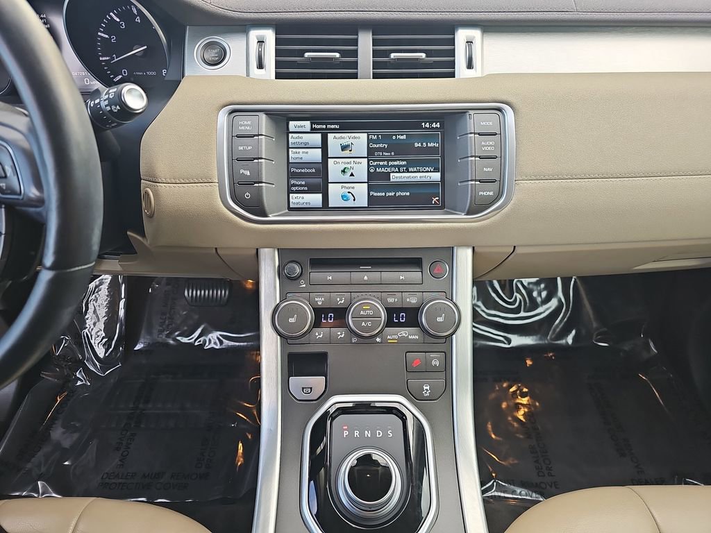 Used 2015 Land Rover Range Rover Evoque Pure Premium image 21