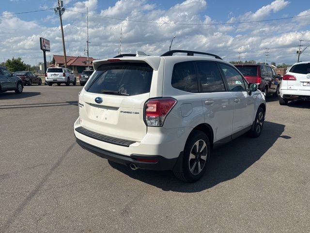 Used 2018 Subaru Forester 2.5i Premium AWD/4WD image 3