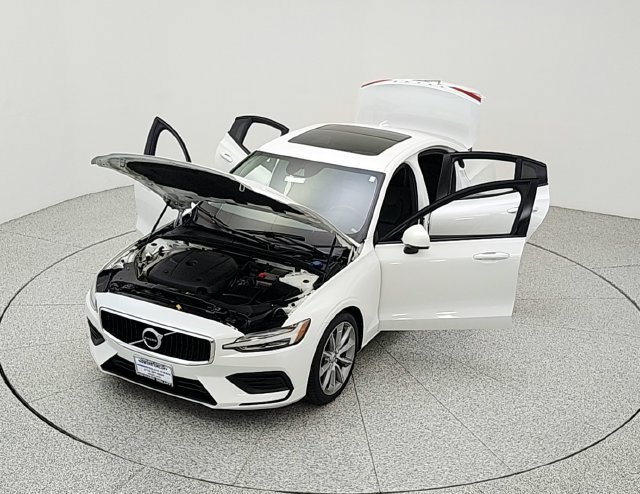 Used 2020 Volvo S60 T5 Momentum FWD image 21