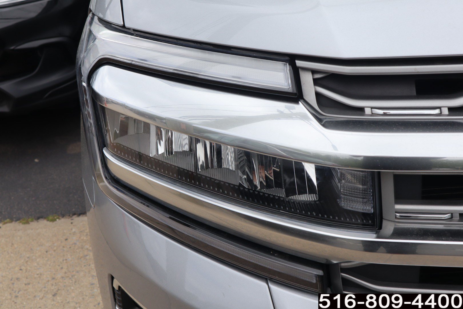 Used 2024 Ford Expedition Platinum AWD/4WD image 7