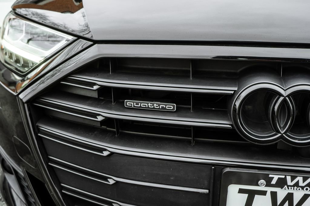 Used 2021 Audi A8 L 4.0T w/ Luxury Package image 50