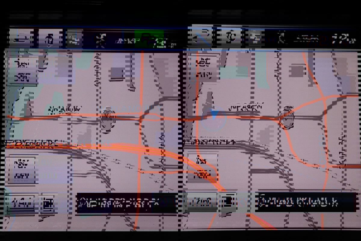 Used 2014 Jaguar XJ L Portfolio image 20