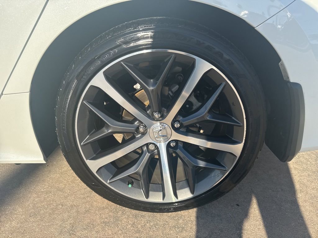 Used 2022 Honda Civic Touring image 6