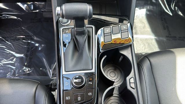 Used 2025 Kia Sportage EX FWD image 26