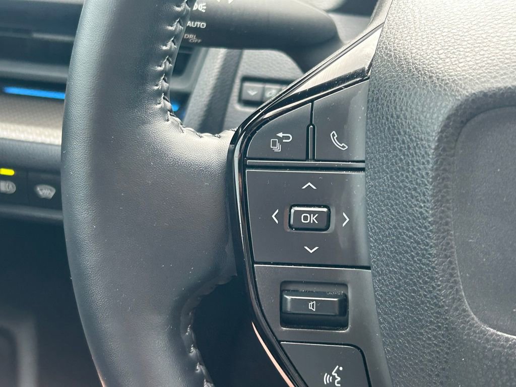 Used 2024 Toyota Prius Limited image 41