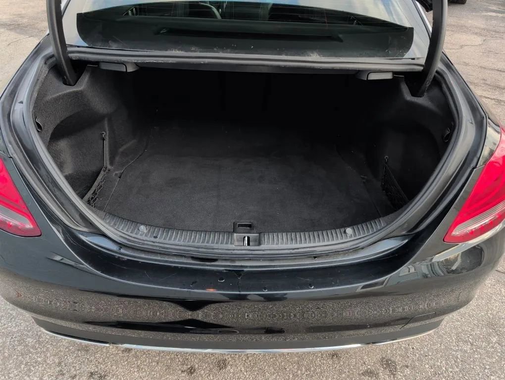 Used 2018 Mercedes-Benz C 300 C 300 4MATIC Sedan 4D w/ Premium Package image 19