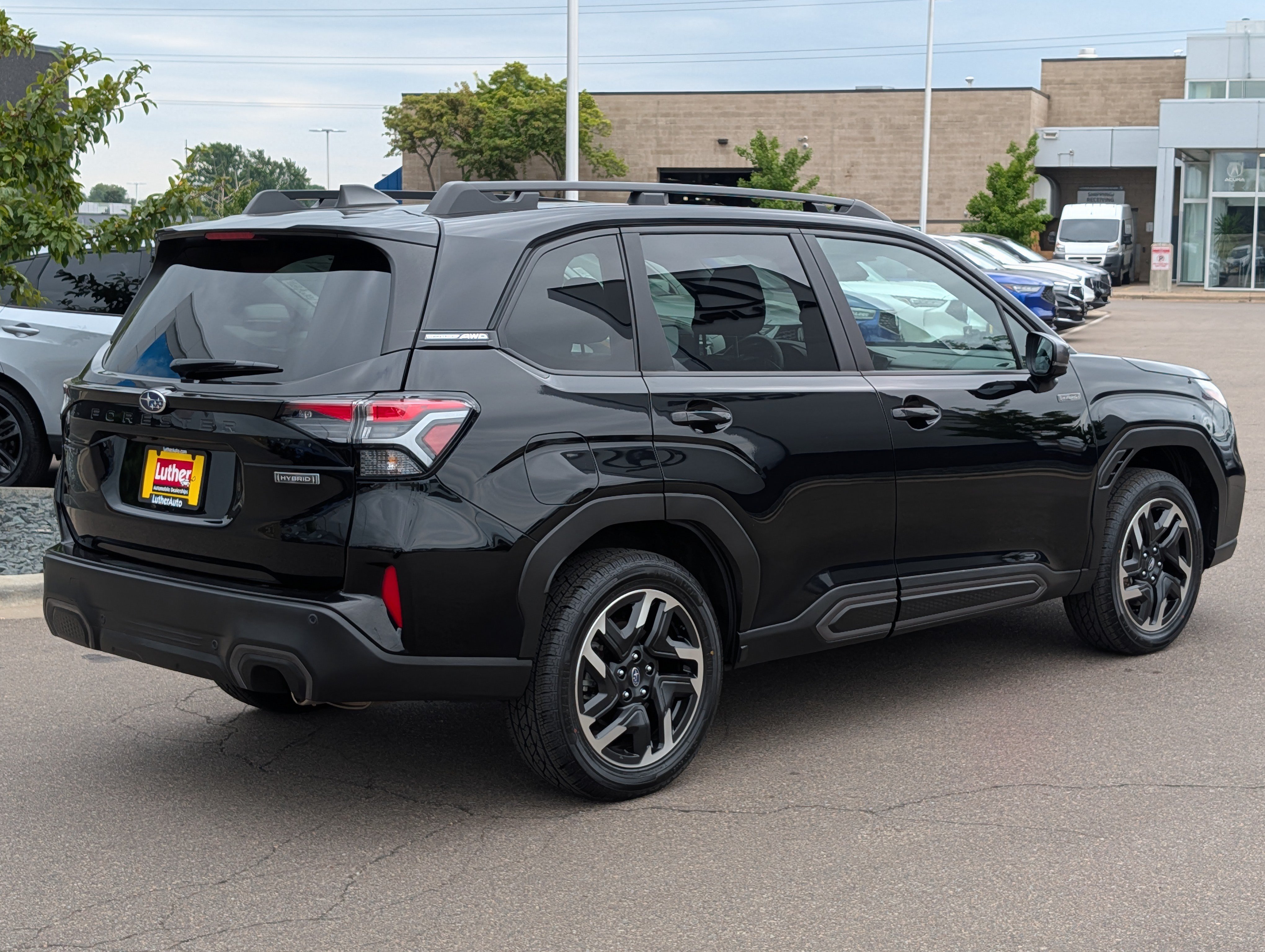 Used 2025 Subaru Forester Limited AWD/4WD image 7