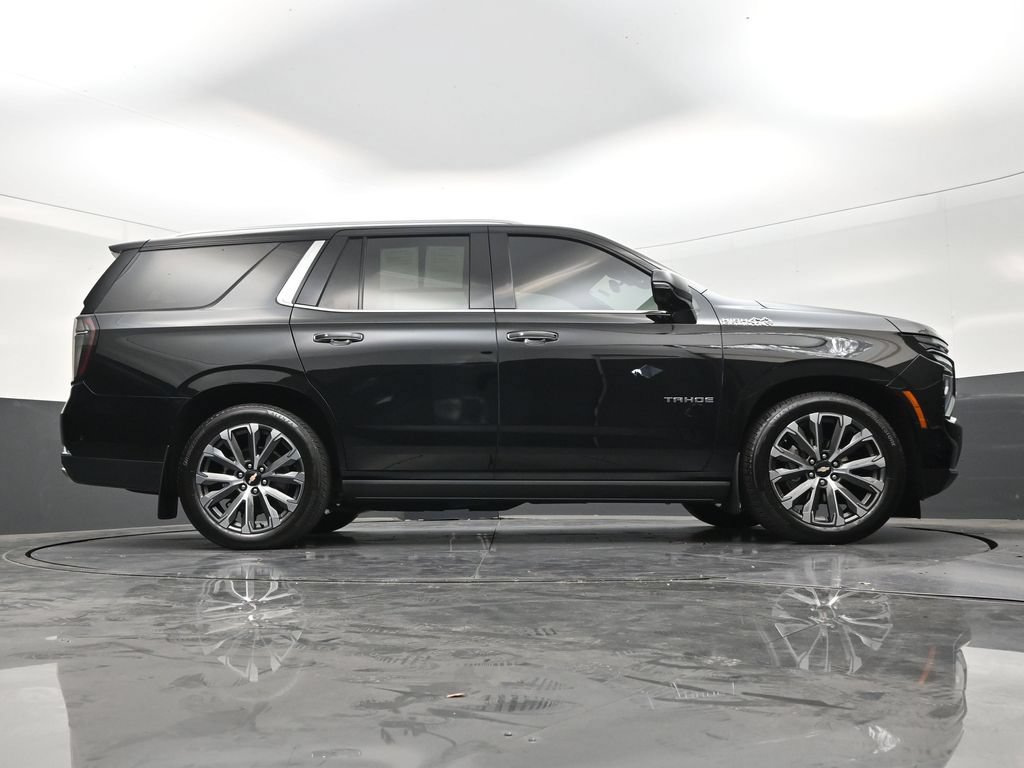 Used 2025 Chevrolet Tahoe High Country RWD image 27