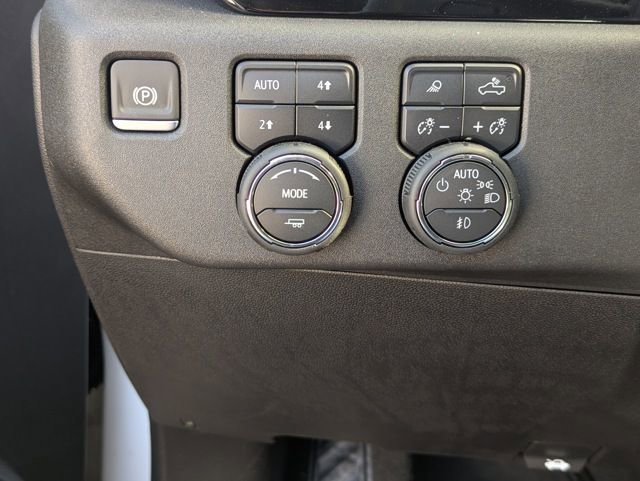 New 2025 Chevrolet Silverado 2500 LT w/ Texas Edition image 16