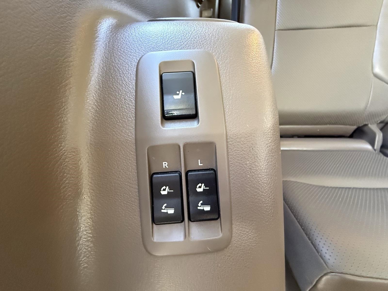 Used 2017 Lexus GX 460 Luxury image 25