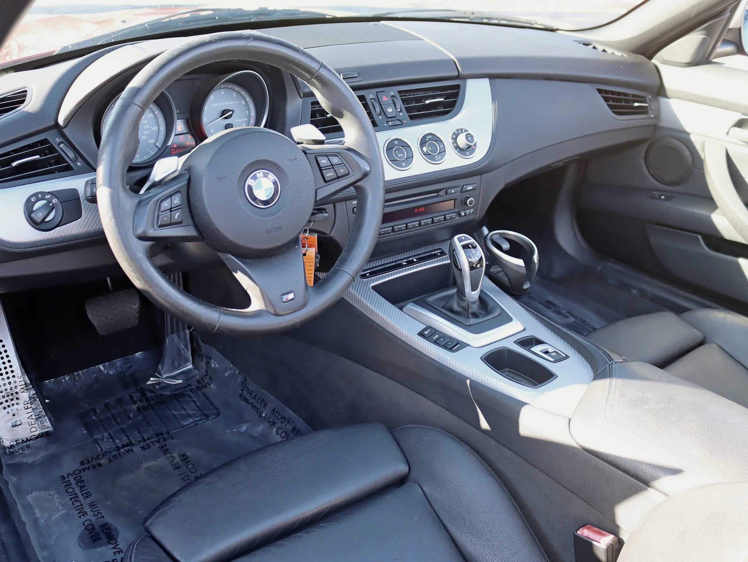 Used 2011 BMW Z4 sDrive35is image 19