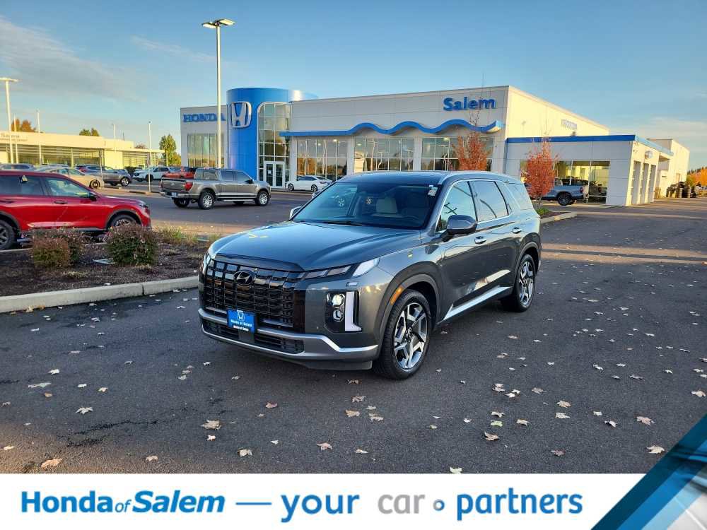 Used 2023 Hyundai Palisade SEL image 1