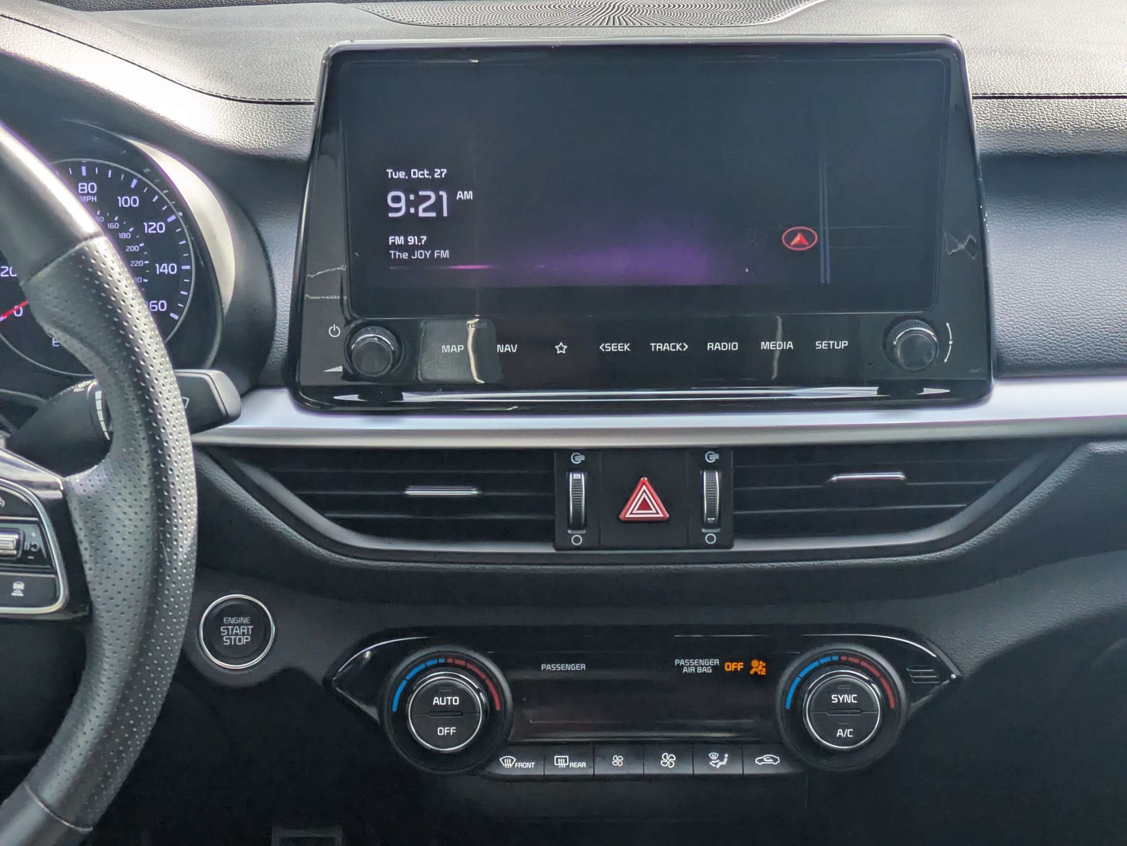 Used 2023 Kia Forte GT-Line w/ GT-Line Premium Package FWD image 16