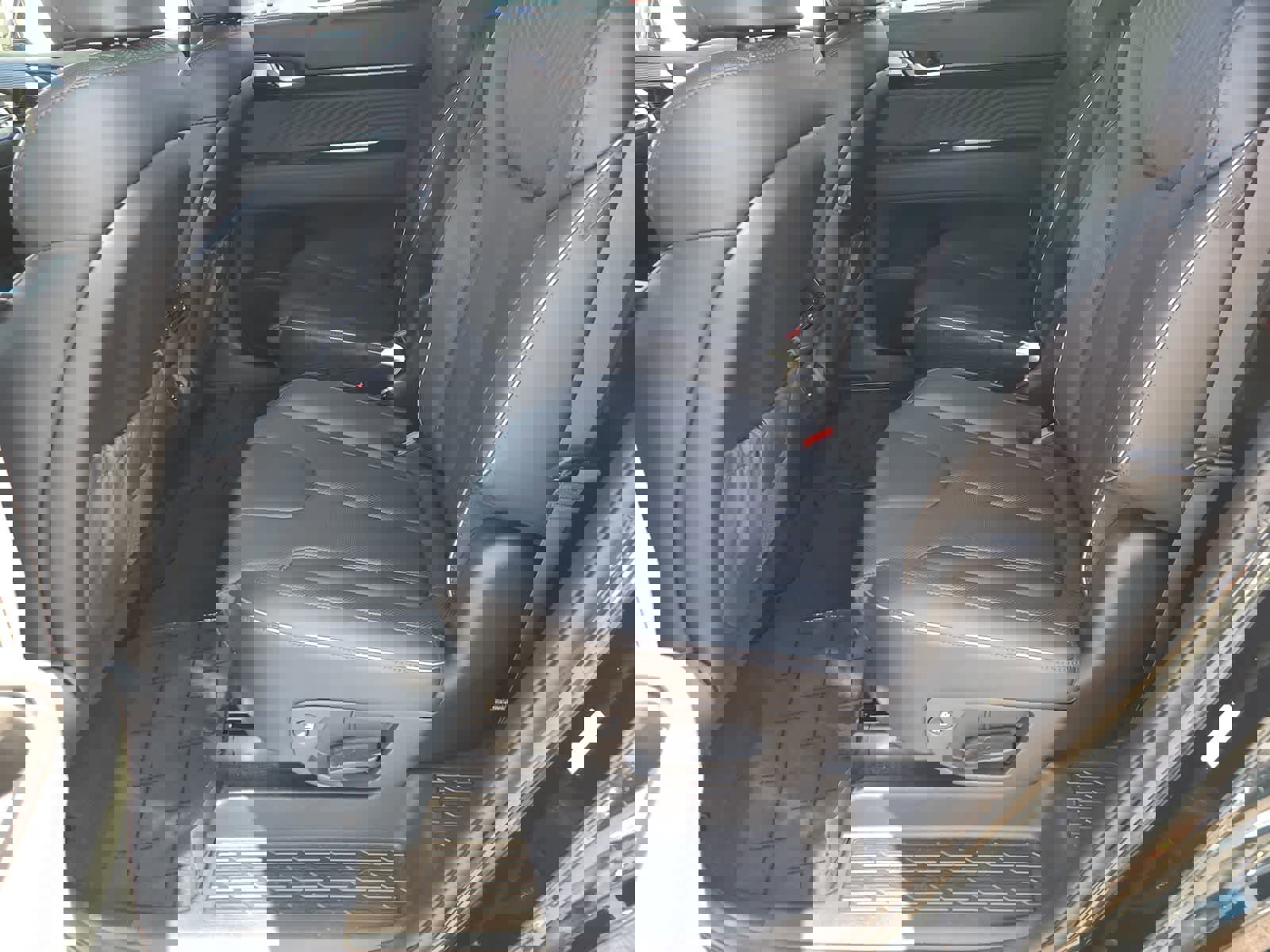 Used 2025 Hyundai Palisade Calligraphy image 21