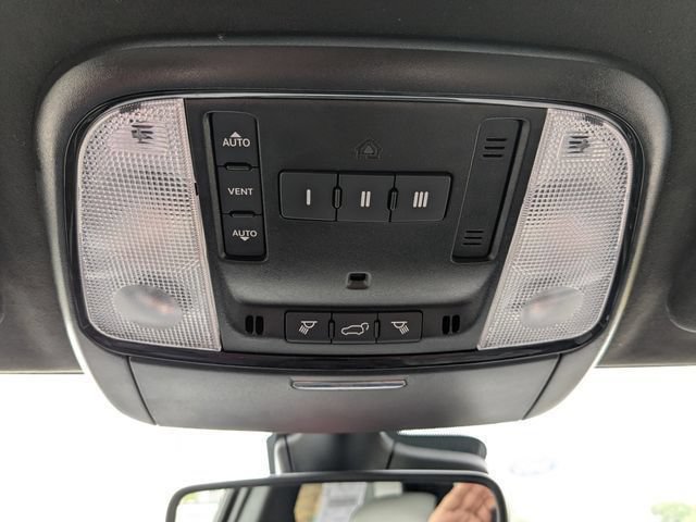 Used 2024 Dodge Durango R/T AWD/4WD image 32