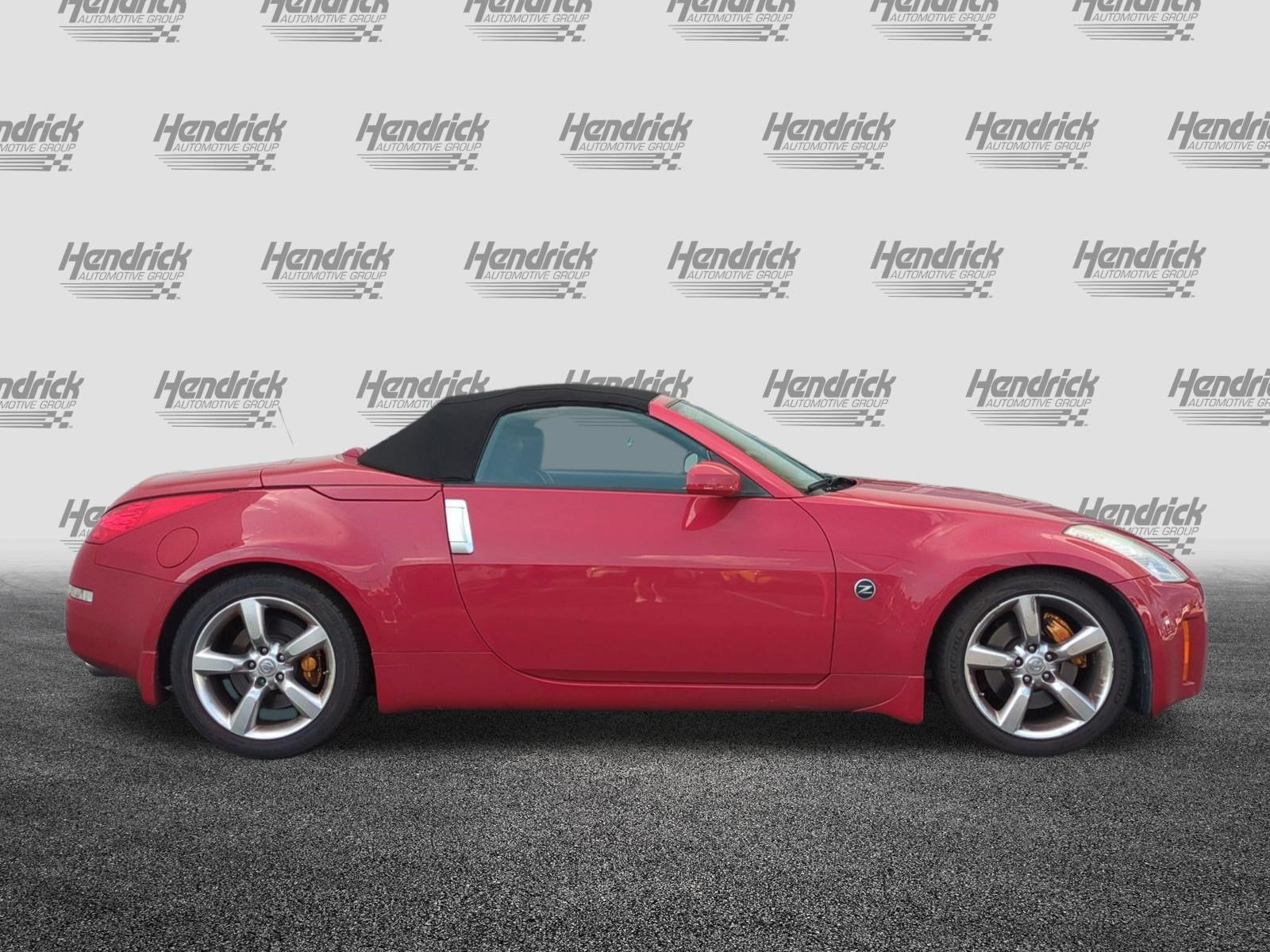 Used 2006 Nissan 350Z Grand Touring RWD image 11