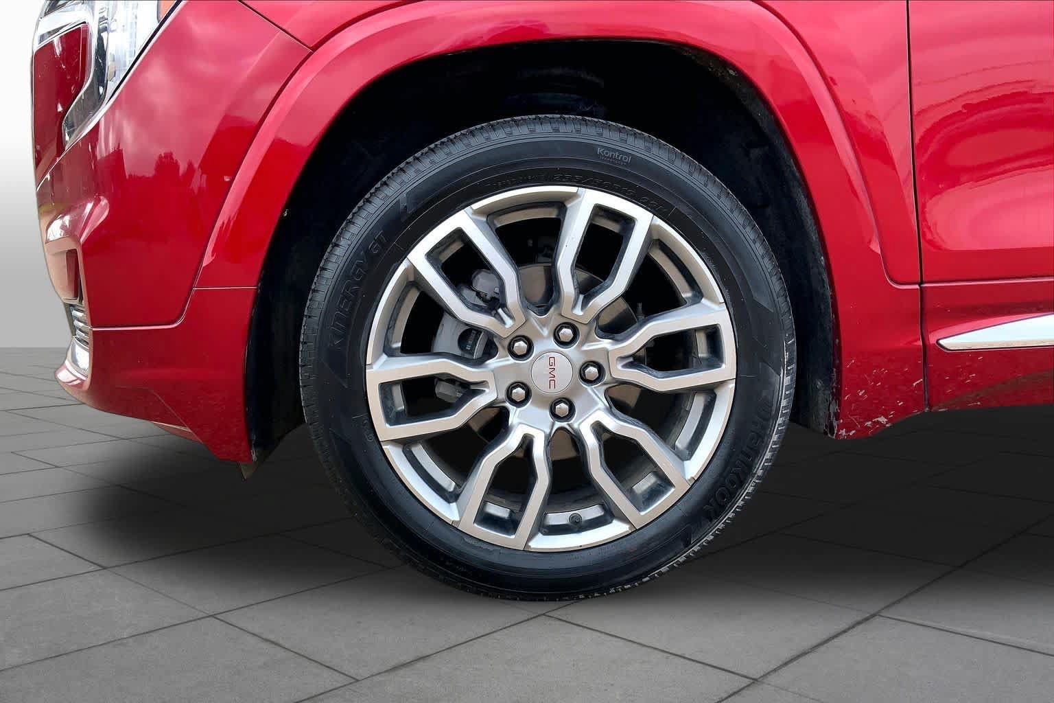 Used 2023 GMC Terrain Denali AWD/4WD image 11
