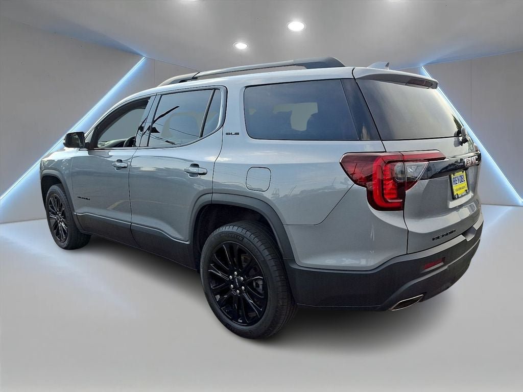 Used 2023 GMC Acadia SLE w/ Driver Convenience Package FWD image 6