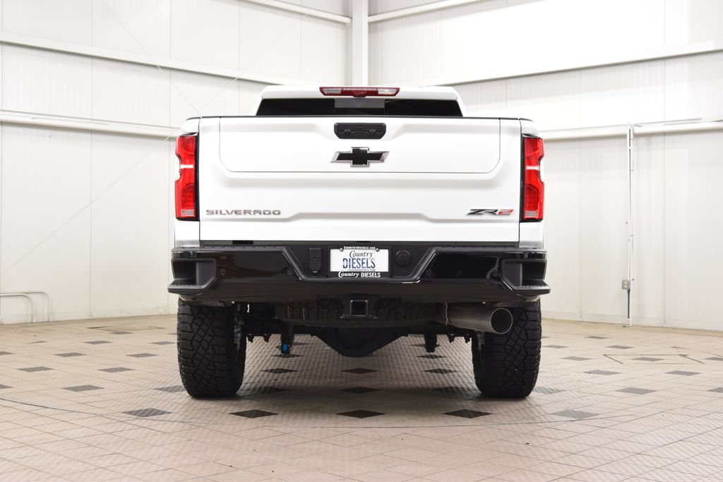 Used 2026 Chevrolet Silverado 2500 ZR2 AWD/4WD image 7