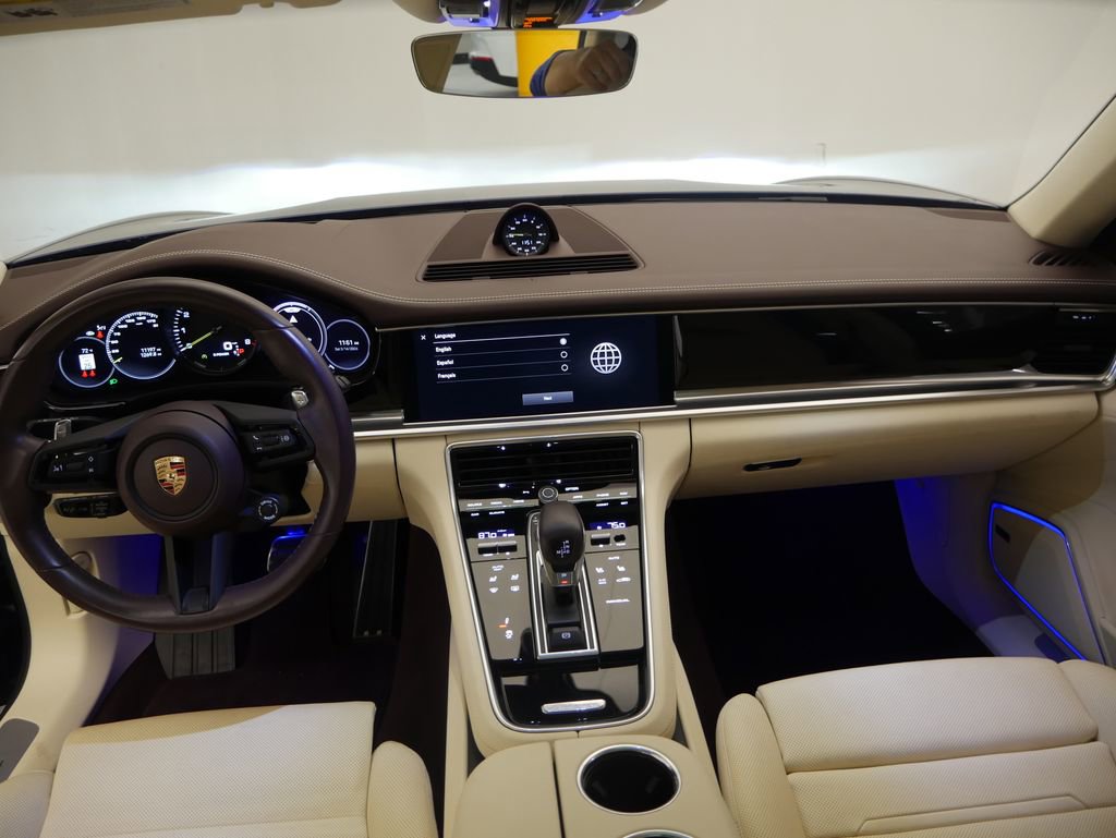 Certified 2023 Porsche Panamera 4S image 31